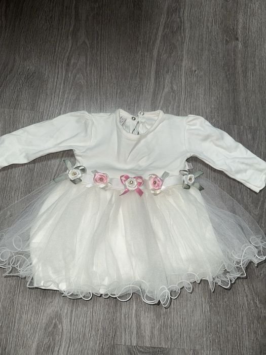 Деткое платье 2 штуки