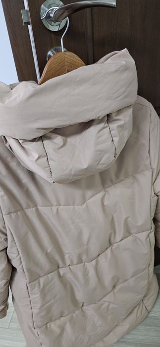 Pardesiu matlasat Crem pal - Reserved