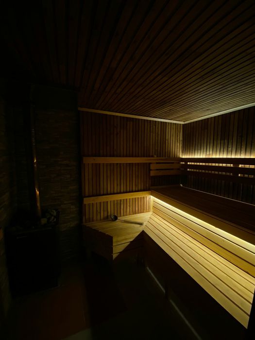 Баня с бильярдом