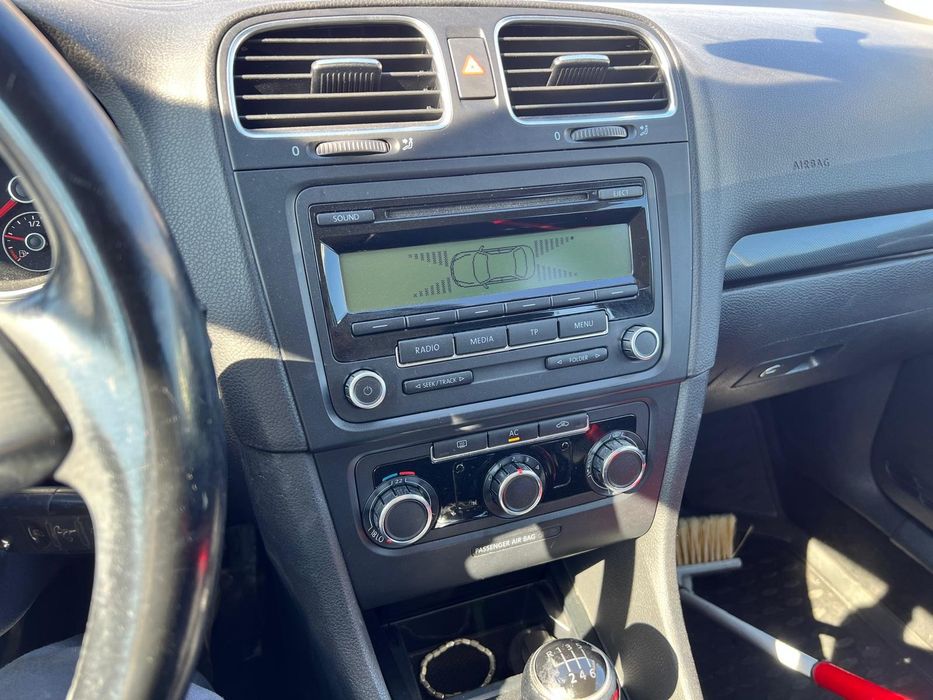 De vanzare volkswagen golf 5