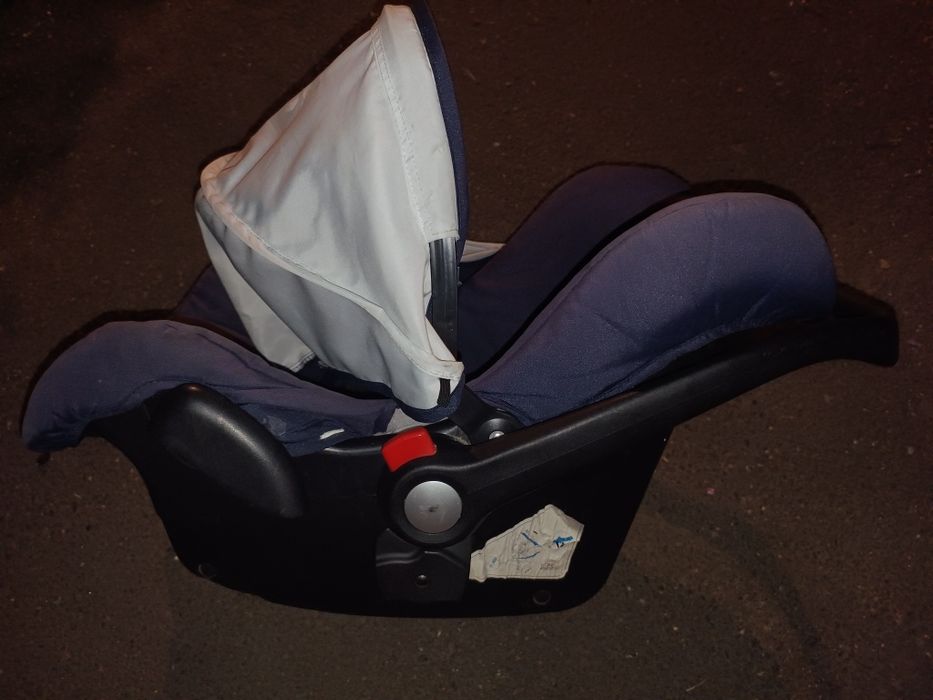 Scoica kinderkraft 1-13 kg pentru masina scaun auto