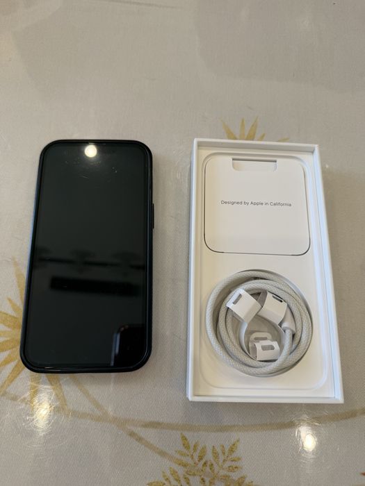 Продам Iphone 14 128 gb