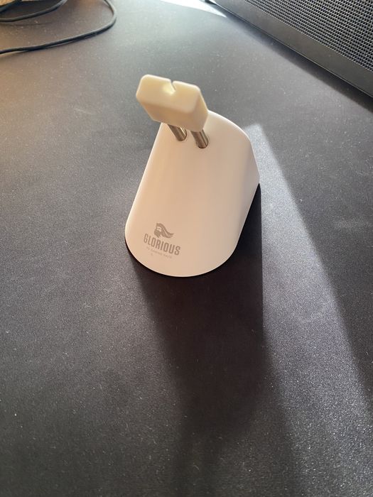 Mouse gaming Glorious O- /mouse bungee