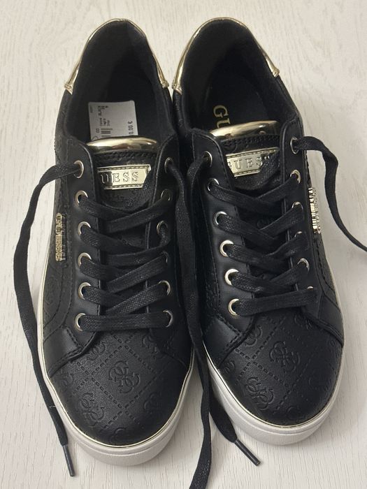 Кроссовки пр-во Италия GUESS , р 38