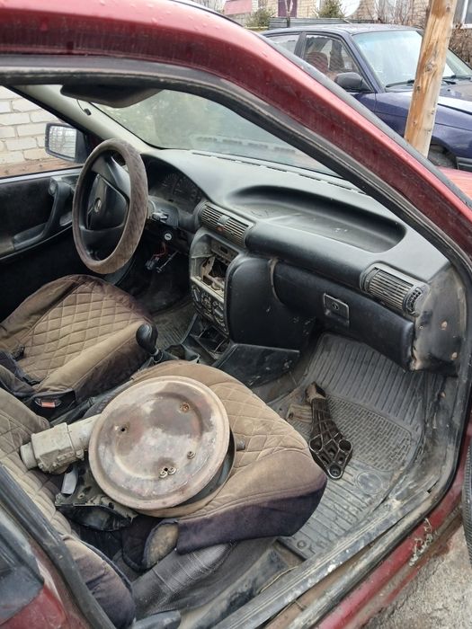 Опель Астра целиком