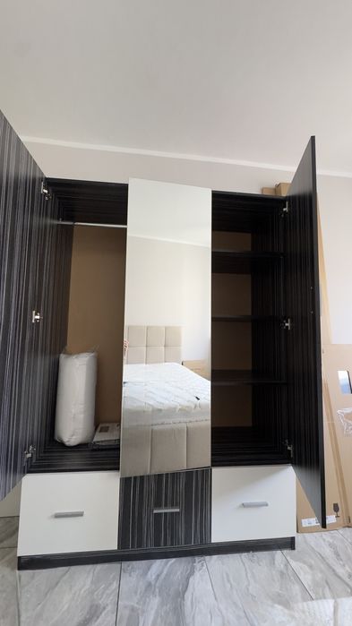 Гардероб и скрин