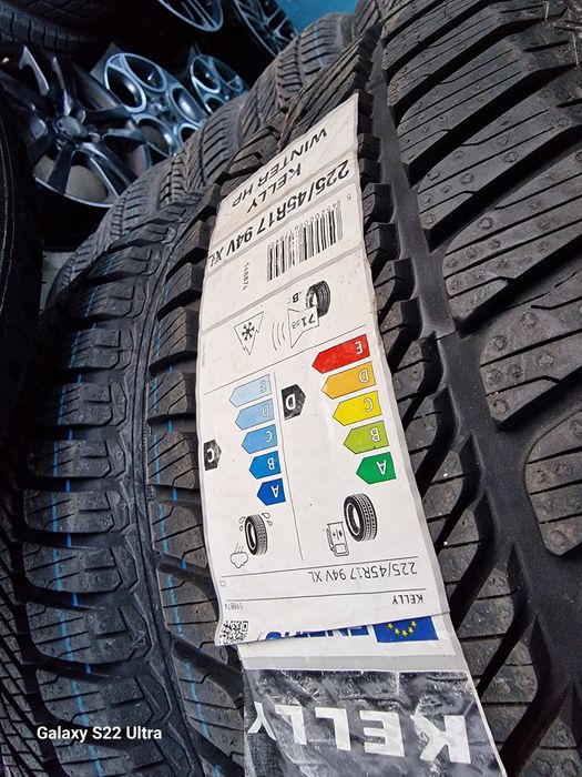 225 45 17 Kelly by/Good Year Замъка Ямбол