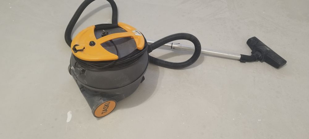 Работна прахосмукачка