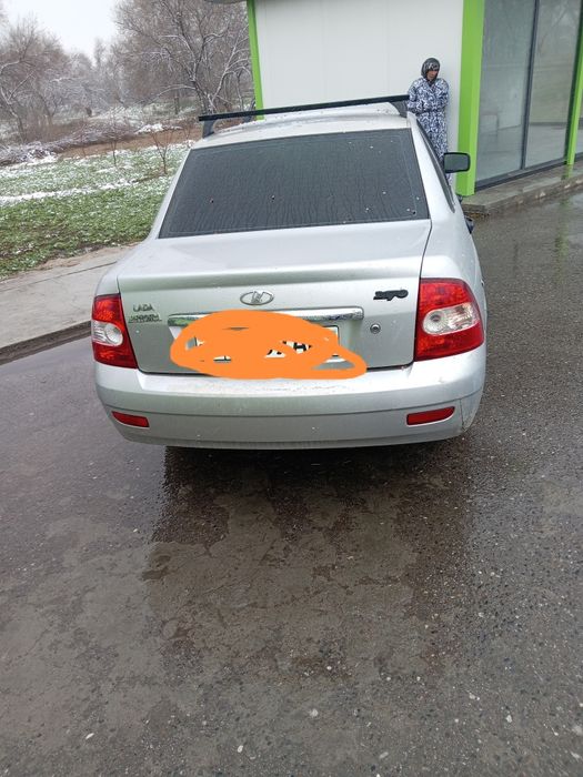 Приора сотилади 2008 срочна