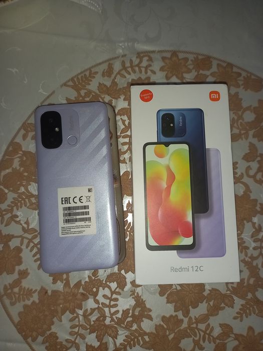 Продам телефон Redmi 12 c