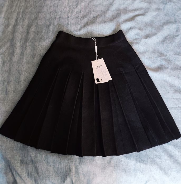 Три броя нови полички