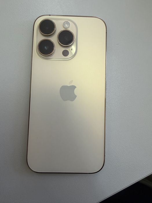 Iphone 14 Pro 100% оригинална батерия! КАТО НОВ!