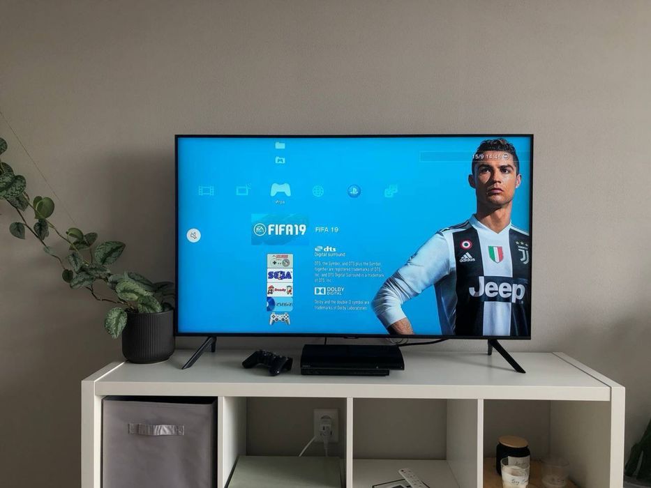 Прошитая PlayStation 3 + 65 игр