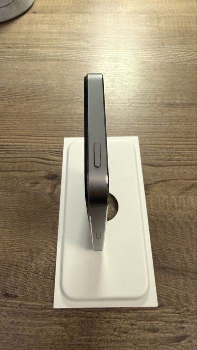 iPhone 5s в идеално състояние