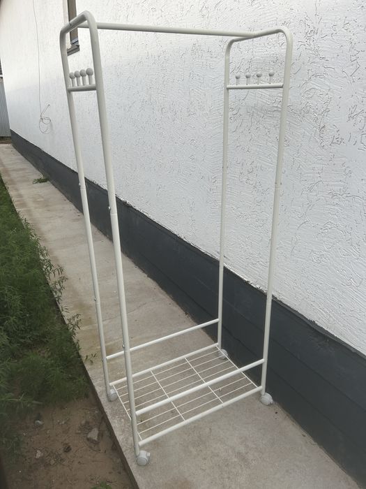 Вешалка напольная