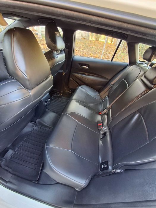 Vand firma taxi cu licenta valabila pana in 2031