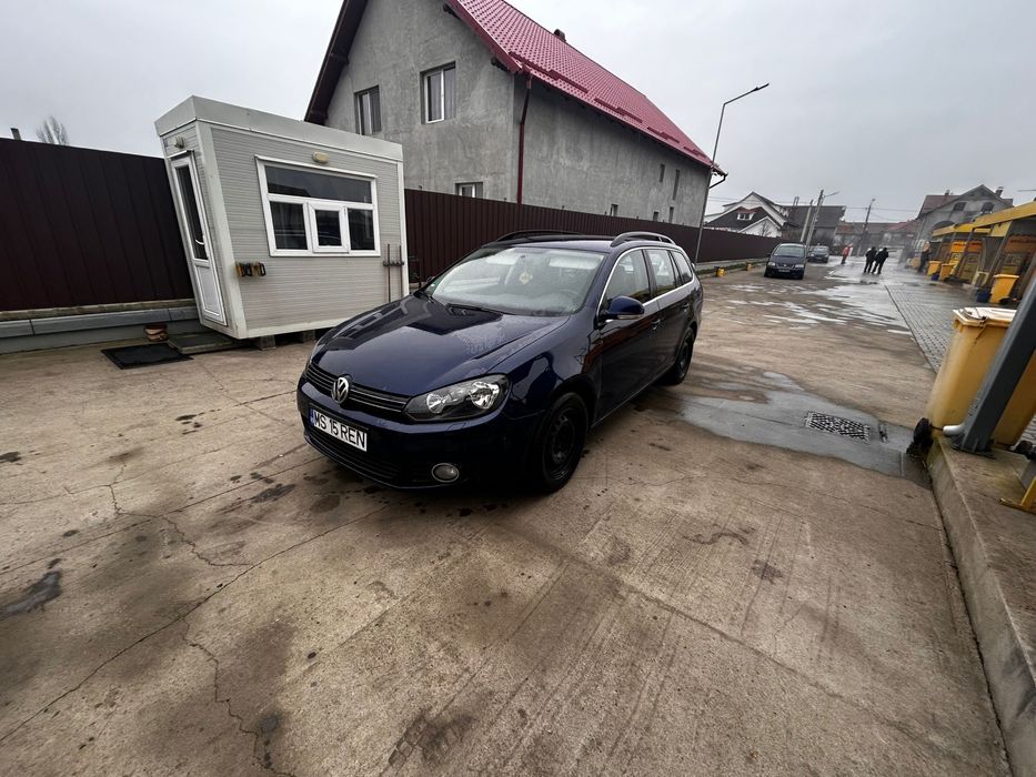 Vând Golf6,1.6tdi