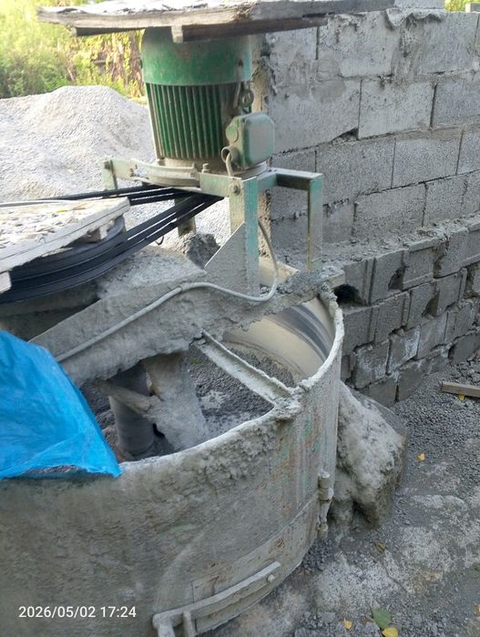 Shlakablok stanogi sotiladi