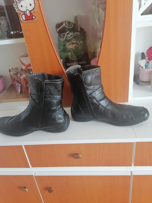 Ghete damă (mărimea 42)