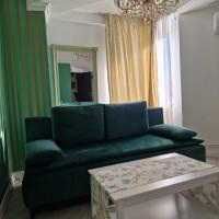 Apartament  2 camere, 64 mp si balcon 10 mp, curte mare