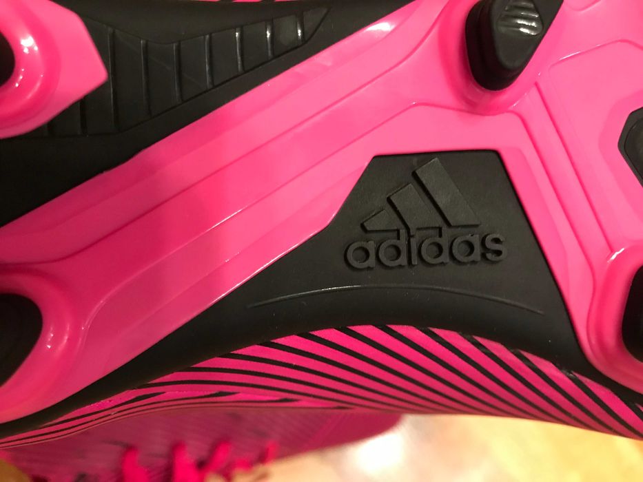 Чисто нови оригинални футболни обувки ADIDAS Nemeziz 19.4 FXG