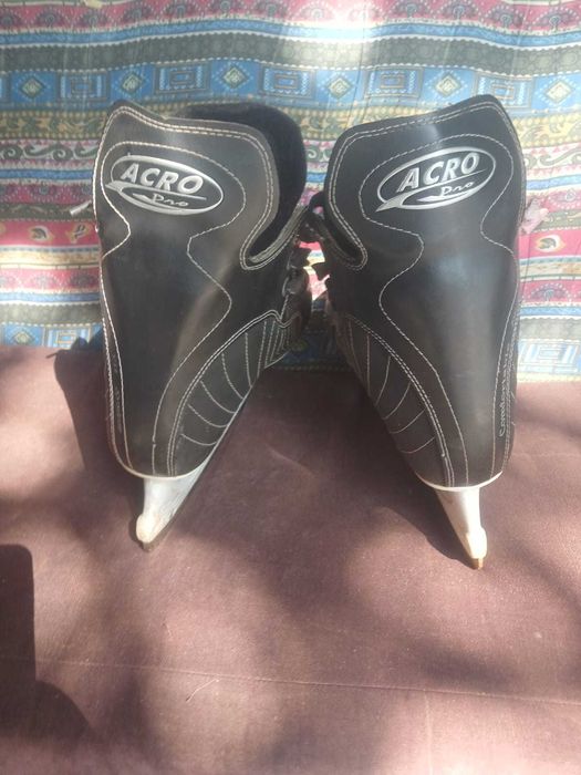 продам коньки продам