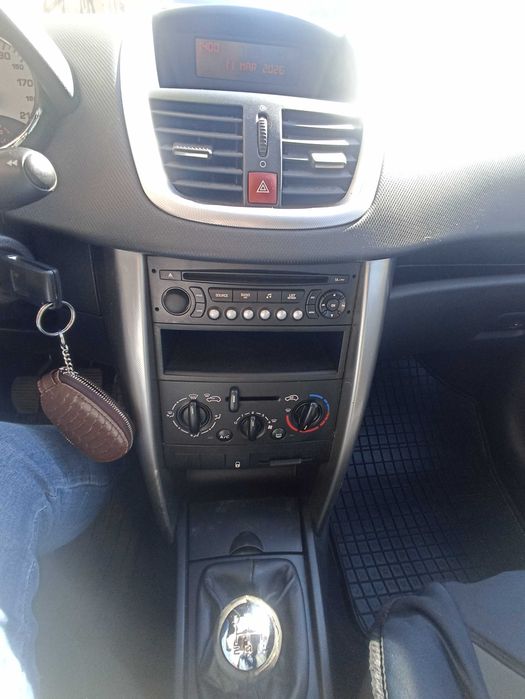 Peugeot 207 (2008 г., 1,4 л, бензин, 139700 км, ръчна кутия) в гр.Добрич.