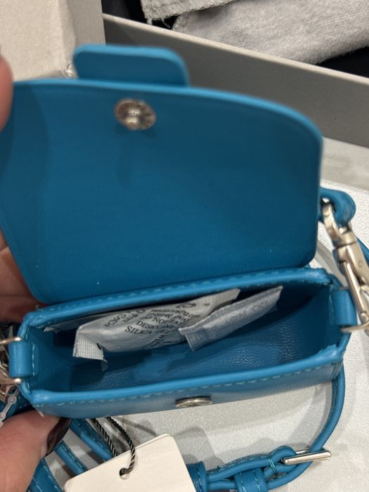 Мини сумочка Charles & Keith