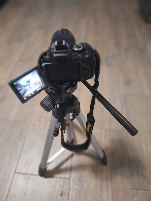 DSLR Nikon D5100
