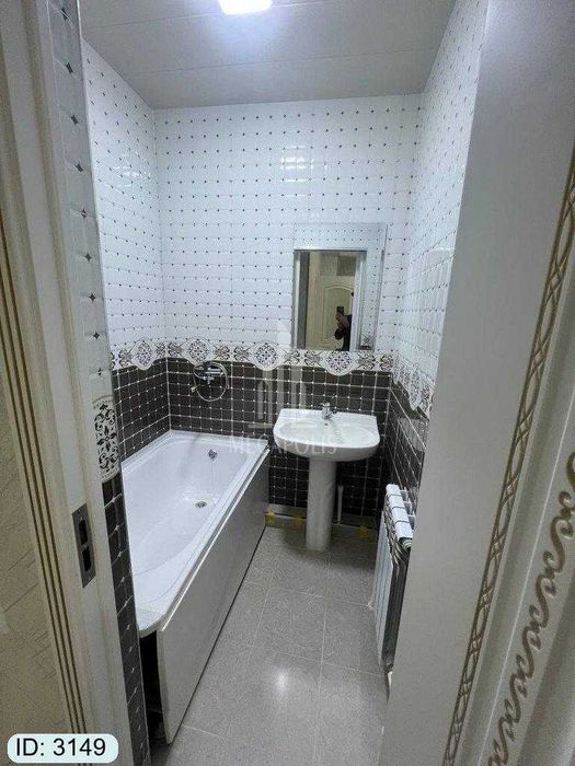 Kvartira sotiladi ️⃣№3149 5-mikrorayon somiy tarafda 2xonalik uyimiz