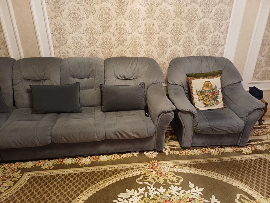 Диван кровать ,уголок, в очень хорошем состоянии,