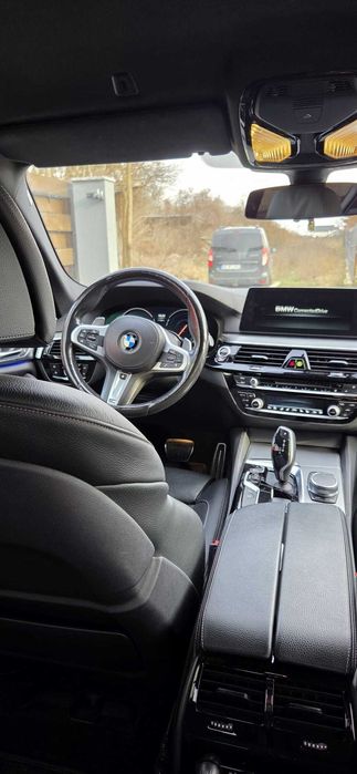BMW 540i xDrive 340CP M Sport | Harman Kardon | Ventilație Scaune