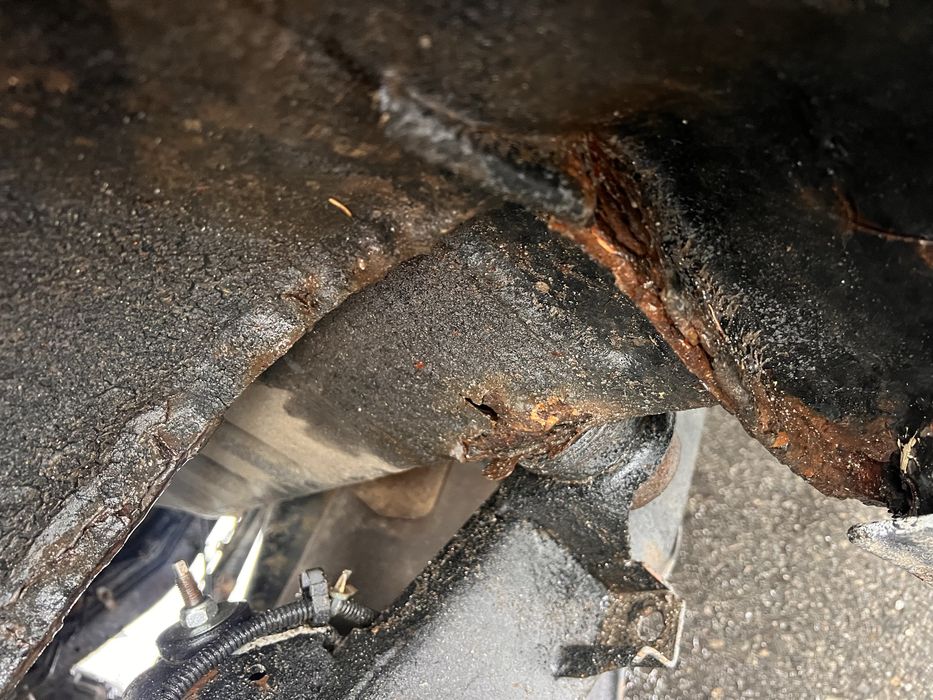 Vand mitsubishi pajero 2.5 4x4