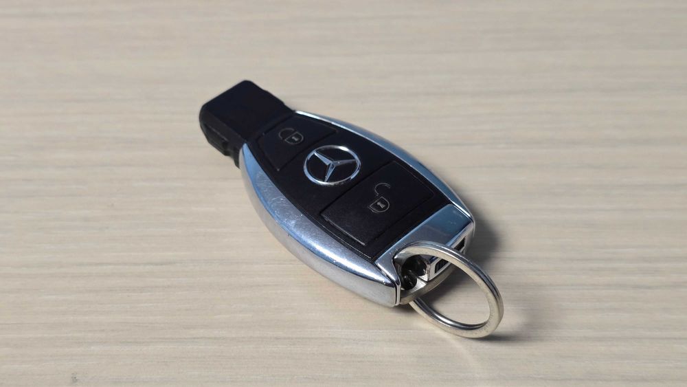 Cheie Mercedes cu placa electronica