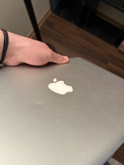 Apple MacBook Pro de 13 inchi