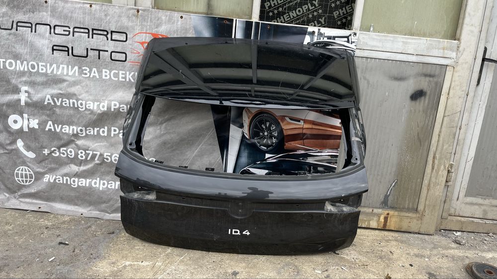 Volkswagen ID4 багажна врата