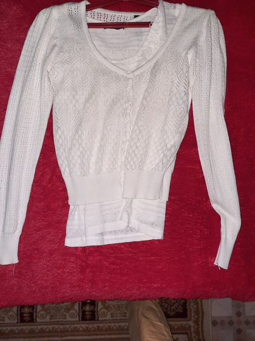 Кофты женские от 2 000 тг