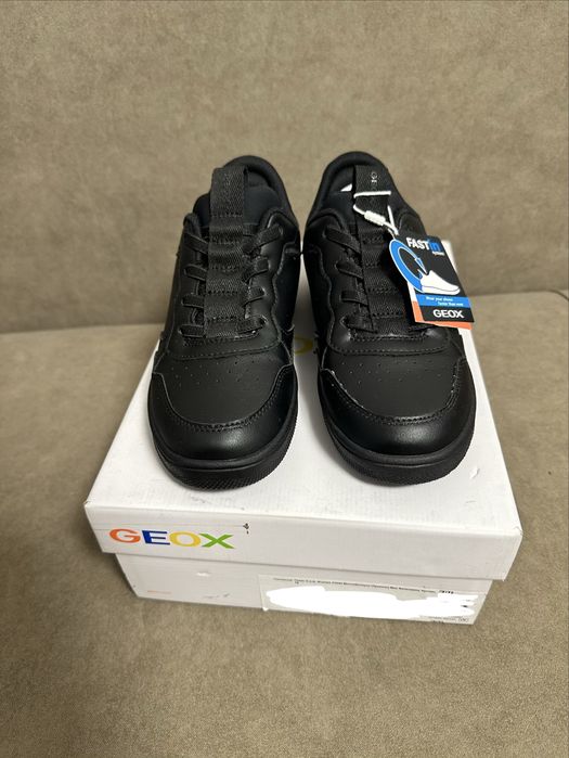 Кроссовки кеды Geox. Новые