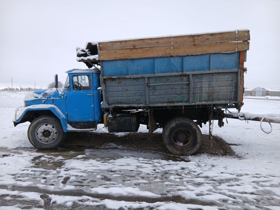ЗИЛ сатылады         .