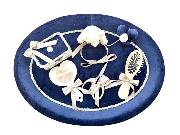 Set tavita mot/turta, 6 piese din catifea