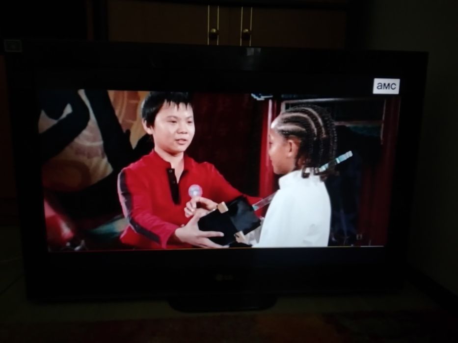 TV LCD Philips și Lg