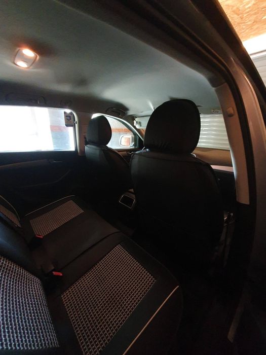 Huse piele auto noi Audi q5 Passat b6