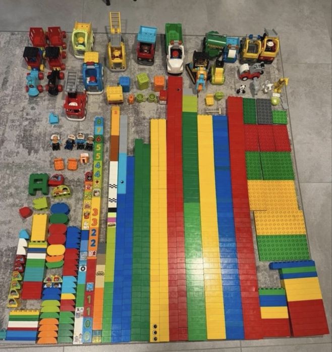 Lot aproximativ 12 kg lego duplo