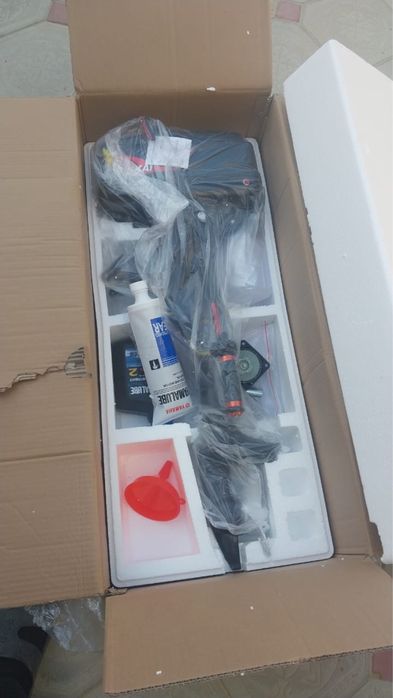 Продам лодку с мотором