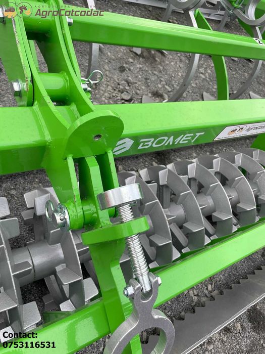 Cultivator agricol BOMET 2.5 m / 3 m / 4 m Gilau • OLX.ro