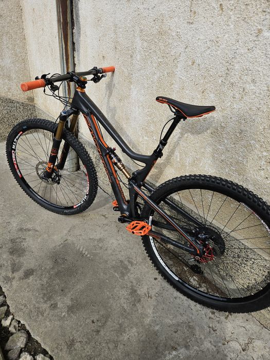 Santa Cruz Tallboy carbon 29'