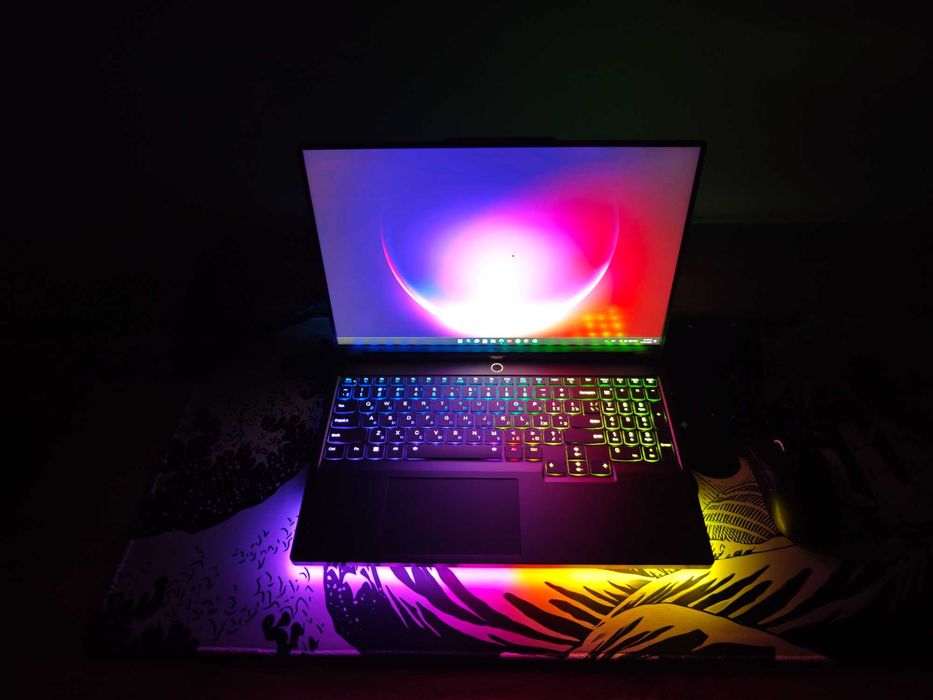 Игравой ноутбук lenovo legion 7 gen7 r9 6900hx rx6850 xt 12gb 32gb 1tb