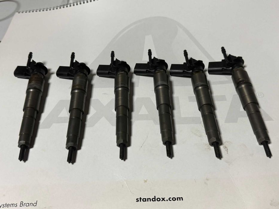 Injector injectoare BMW 3.5d 286 X3 X5 X6 cai cod 7796042 M57N2 M57