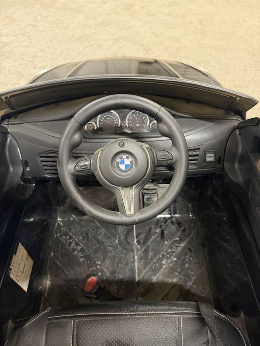 Електрически джип BMW X6M