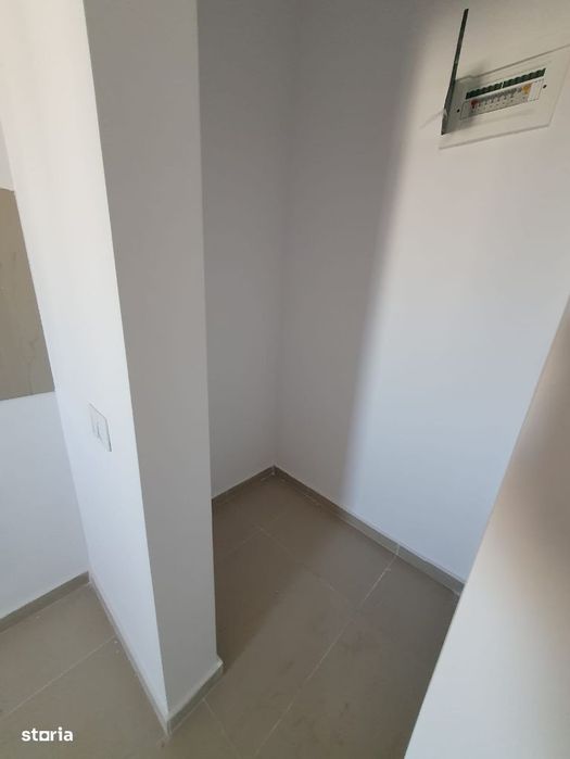 Vanzare garsoniera decomandata - MILITARI RESIDENCE